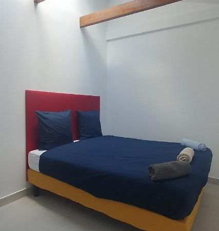 Le 23 Aparthotel โคล็อมบ์ ภายนอก รูปภาพ